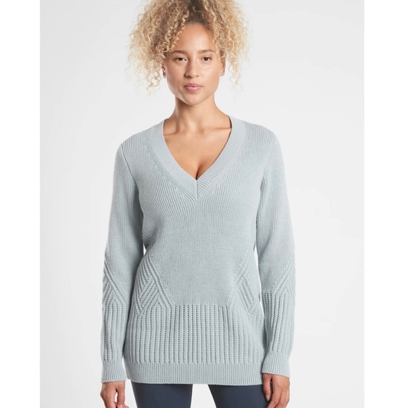 Athleta Sweaters - Athleta Teton V-neck Knit Sweater Voyage Gray Blue Chunky Ribbed Cable Knit M